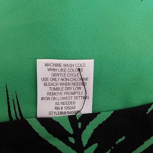 Tropical patterned green tank top - Picture 5 of 6